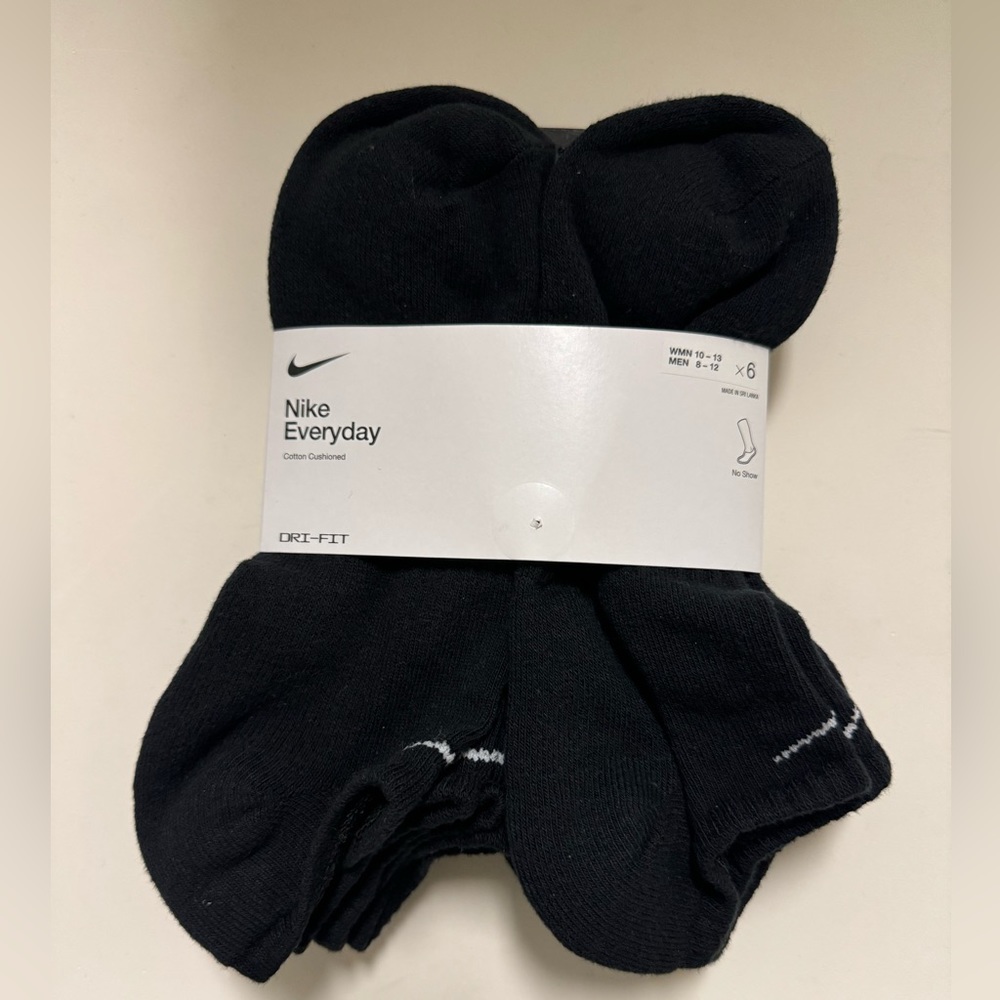 Nike Everyday Cushioned No Show Socks (6 Pairs) Size Men 8-12 Women 10-13 -New